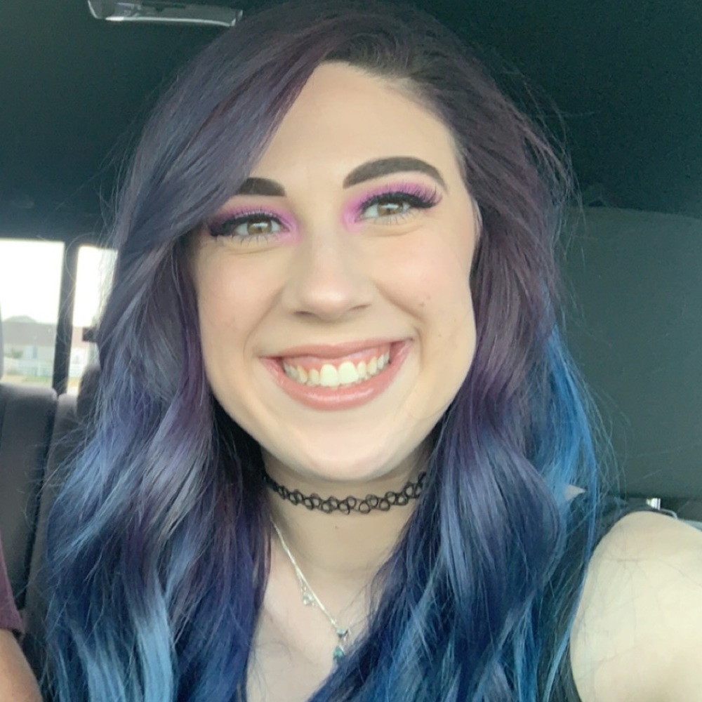 Meet your Posher, Savannah